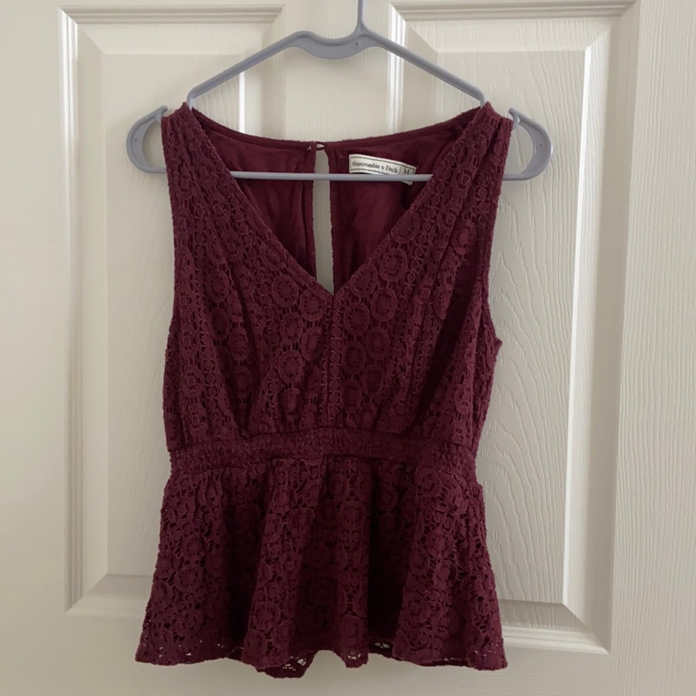 Abercrombie maroon peplum tank top